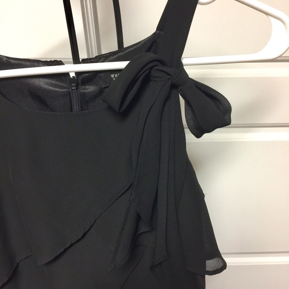 White House black market ruffles dress - Picture 2 of 8